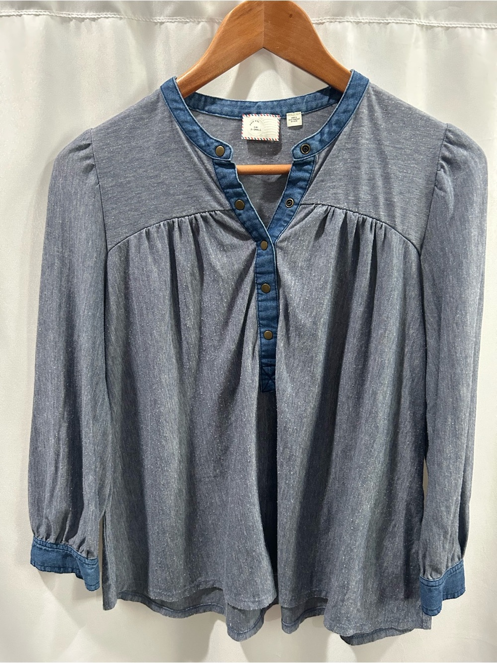 Postmark by Anthropologie Blue Chambray Boho Blouse EUC